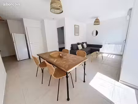 appartement t2 lumineux  calme et entièrement rénové – parking privatif