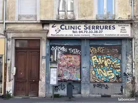 local commercial 80 m²