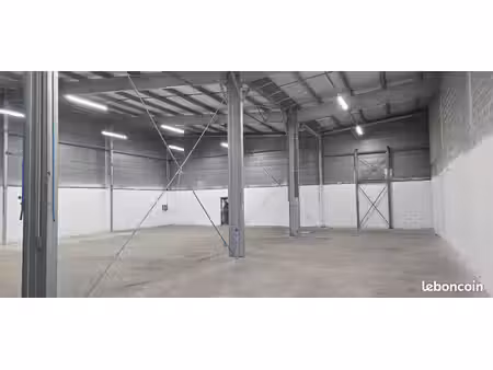 entrepot 540m2 vaulx en velin