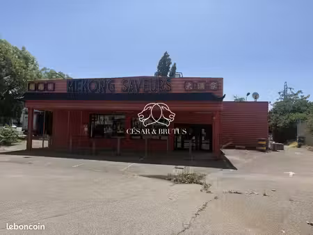 local 830 m² villefranche-sur-saône