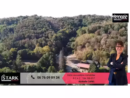 propriété 4 pièces 145 m²