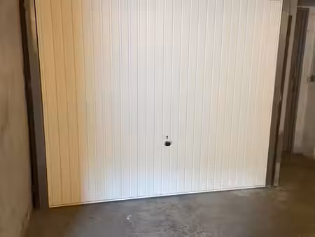 parking 13m2