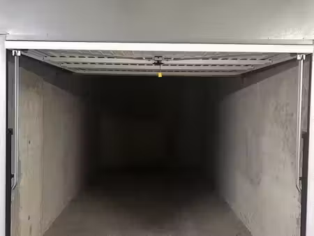 box fermé 12 m² – mougins-le-haut – sous-sol sécurisé