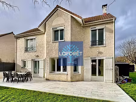 maison bretigny sur orge 6 pièces 140 m2 avec garage double.