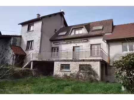 belle maison de campagne atypique  avec 9468 m2 de terrain