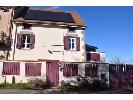 belle maison familiale à la campagne  avec 5 chambres