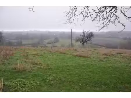 terrain à bâtir de 2057 m2 à la campagne