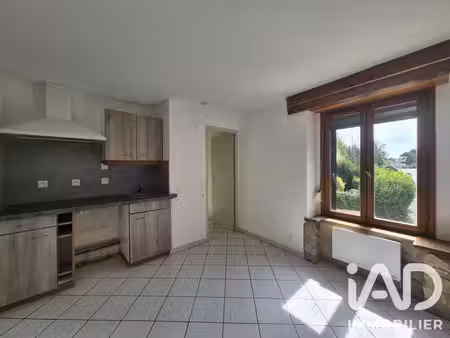 studio à mouzon (08210)