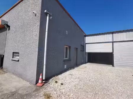 un local commercial sur la commune de pont de l'isere (26600