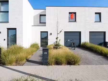 maison à louer à roeselare € 1.025 (lr9es) - fluo | zimmo