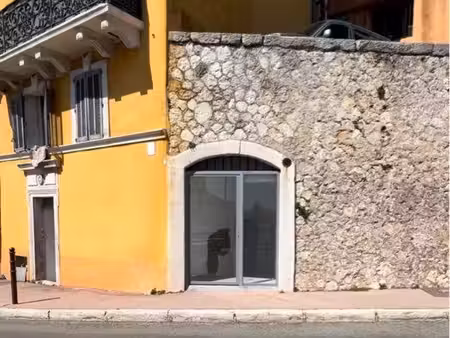 local commercial