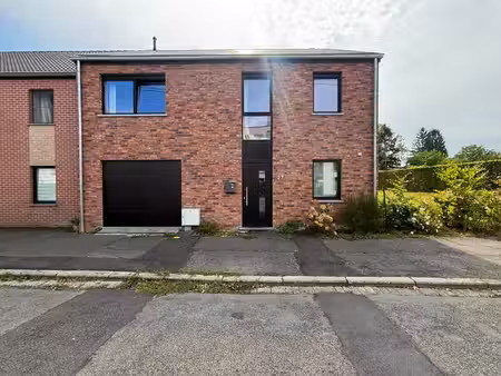 maison 4 chambres + 2 sdb avec jardin  terrasse et garage