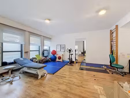 bureaux de 73 m² à louer – avenue louise / toison d’or