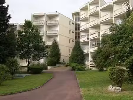 location appartement t1 meublé à gradignan (33170) : à louer t1 meublé / 24m² gradignan