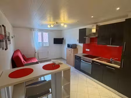 studio meublé avec garage