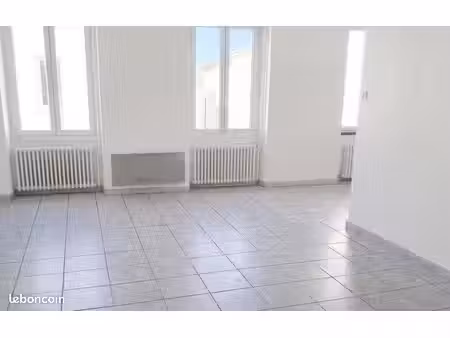 t2 lumineux 53m²