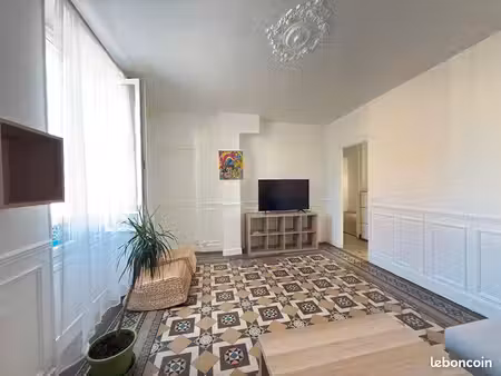 appartement 3 pièces 49 m²