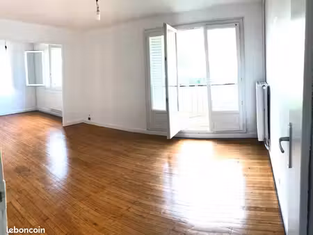 à louer – t5 de 90 m² – sassenage