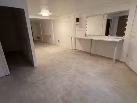 local commercial