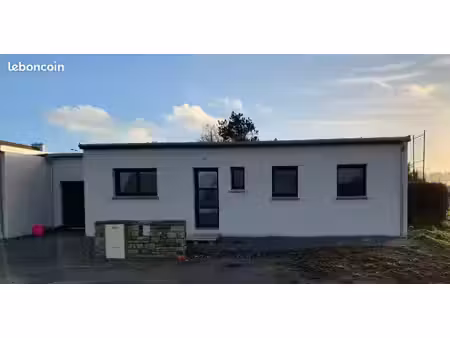 à louer – maison meublée 3 chambres avec jardin et garage à plouguin
