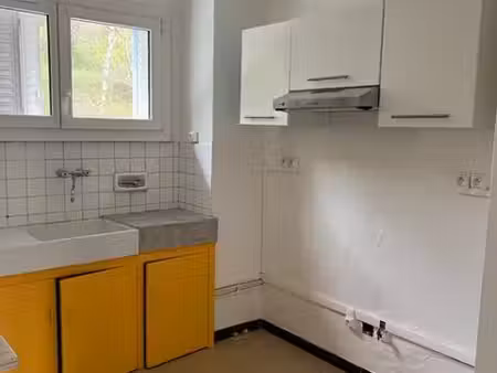 lons fontaine aux daims appartement t4