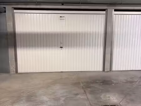 parking - 19m²