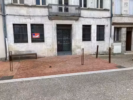 local commercial à louer