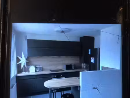 loue studio meublé