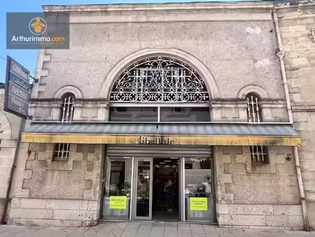 local commercial à vendre