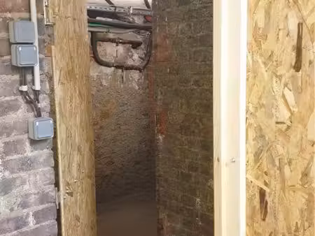 cave de 5 5 m2