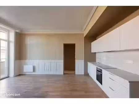 appartement t3 bis 83m2