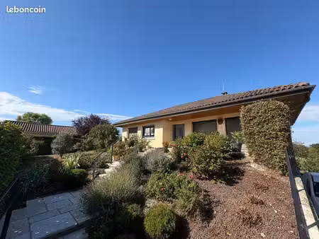 maison individuelle – 4 chambres – terrain 934 m²