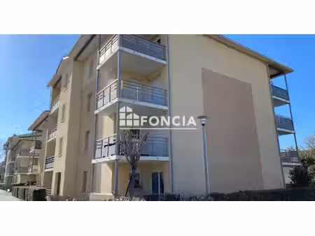 appartement t3 lumineux avec loggia et parking - résidence récente à villeneuve-sur-lot