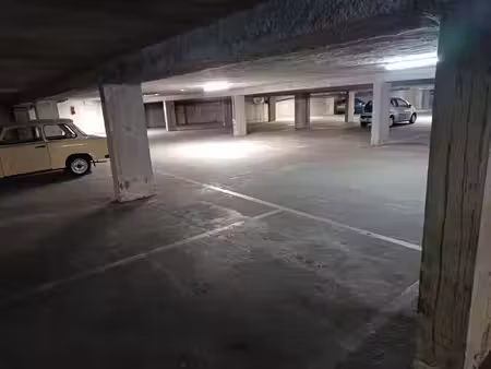 parking à louer