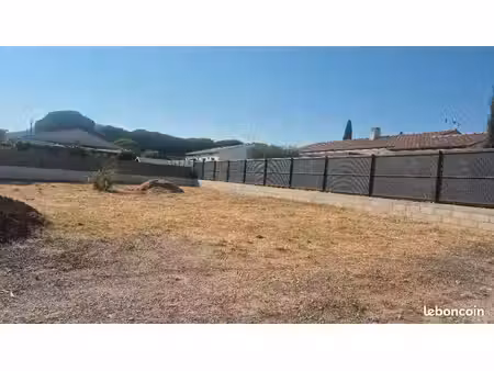 terrain 460 m² vidauban