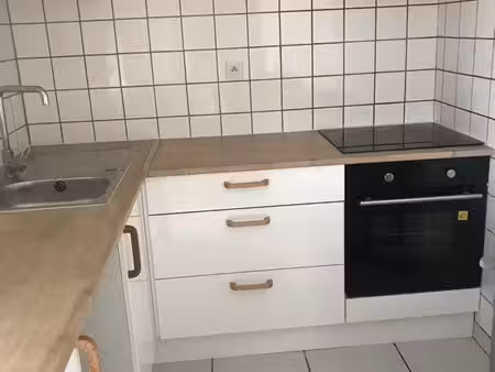loue t3 à dagneux