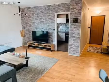 grand t2 meublé
