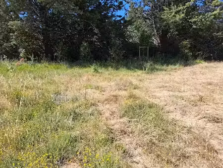 vente terrain 413 m² à peynier (13790)  267 000 €
