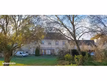 maison 9 pièces 278 m²