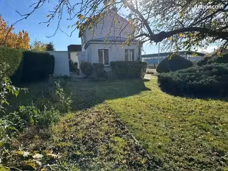 maison de charme  158 m2  1000m2 jardin