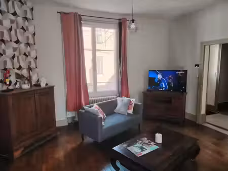 location meublée appartement 3 pièces 70 m² à nevers (58000)  790 €