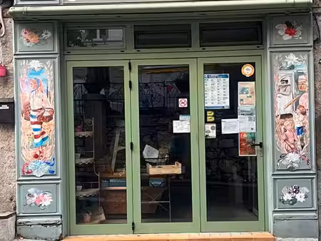 boulangerie-pâtisserie + murs – centre village (83)