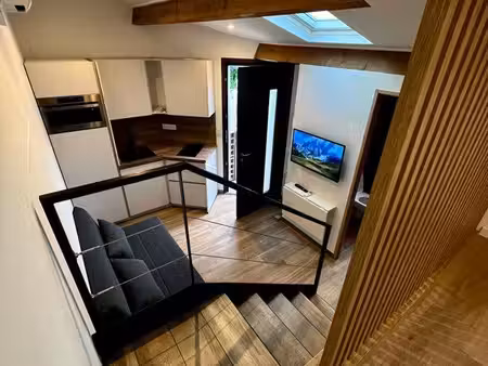 studio duplex tout conforts