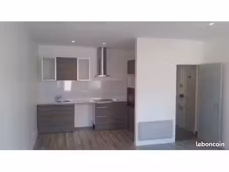 t3 64 m2 la garde centre ville