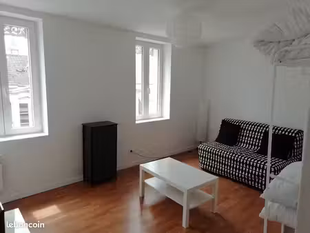 appartement meublé 32 m² laon ville haute  plateau