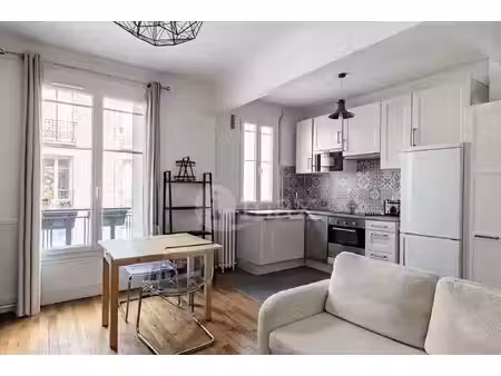 courbevoie becon-charcot - 2 pieces 43m² - 335.000 € fai