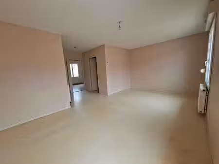 appartement 2 pièces – 53 20 m² avec balcon à gergy