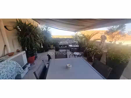superbe terrasse avec vue!