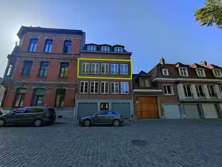 appartement à louer avec 2 chambres   tournai (vbe60108)