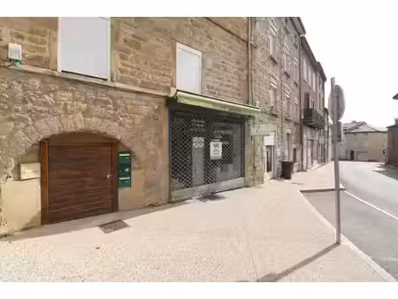 local commercial de 90m² au coeur de soucieu